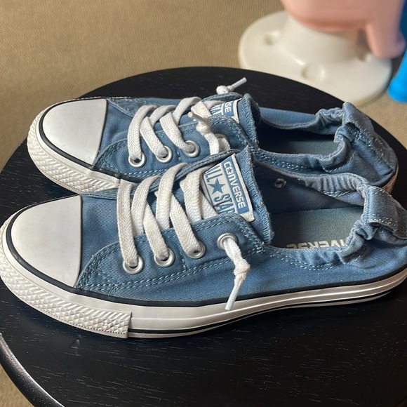 Converse All ⭐️ Star size 6. Used but really good condition.Blue color. - Picture 4 of 11